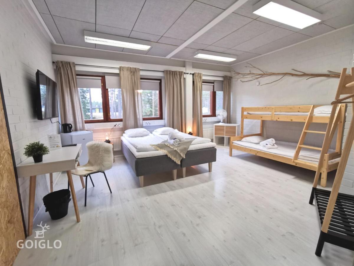 Goiglo Hotel & Hostel クーサモ エクステリア 写真