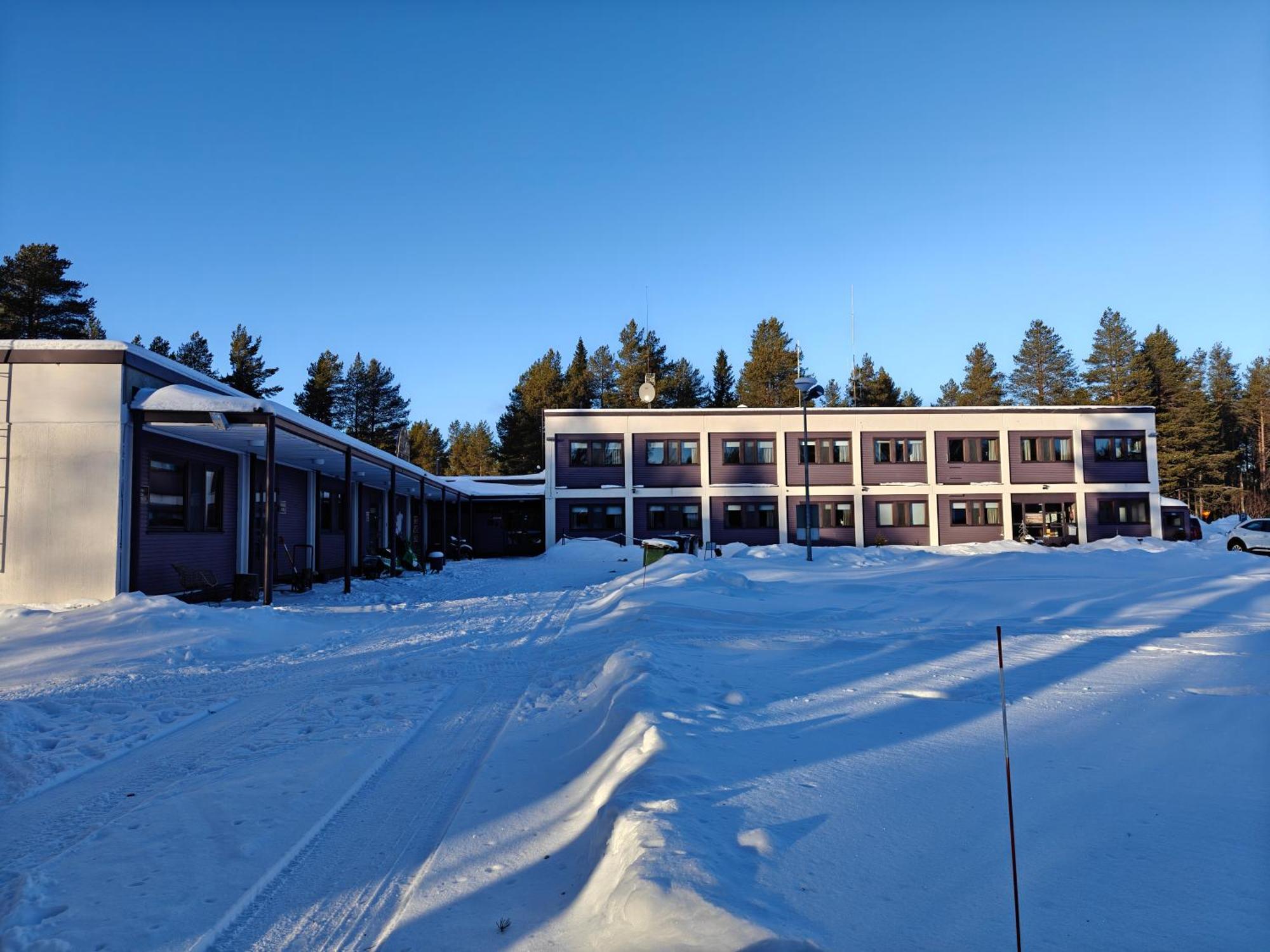 Goiglo Hotel & Hostel クーサモ エクステリア 写真